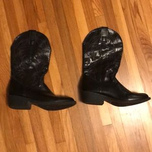 Rampage cowboy boots